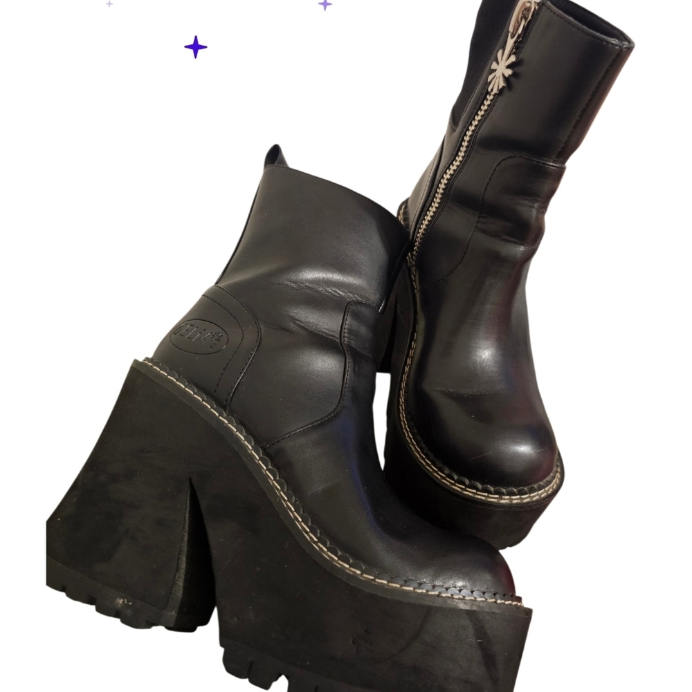 💖🔽Delias By Dolls Kill Black Platform Ankle Boots